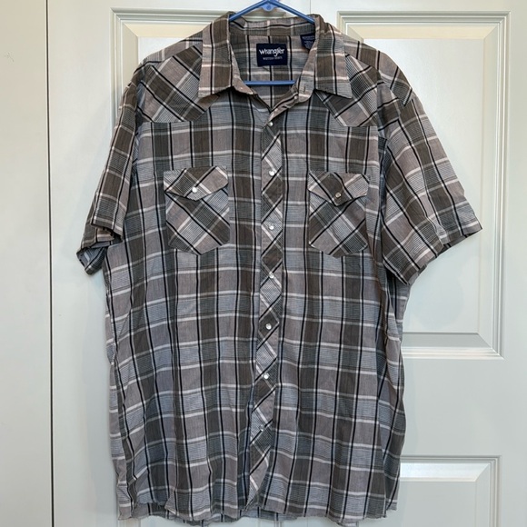 Wrangler Mens Plaid Short Sleeve Pearl Snap Button Down Shirt 2XT Tall - Picture 1 of 7